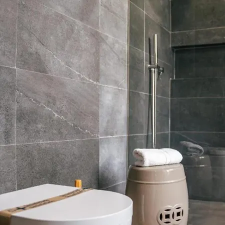 19 Tile Ceramic Concept - By Unlock Casa de hóspedes 4*