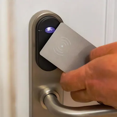 Casa de hóspedes 19 Tile Ceramic Concept - By Unlock 4*