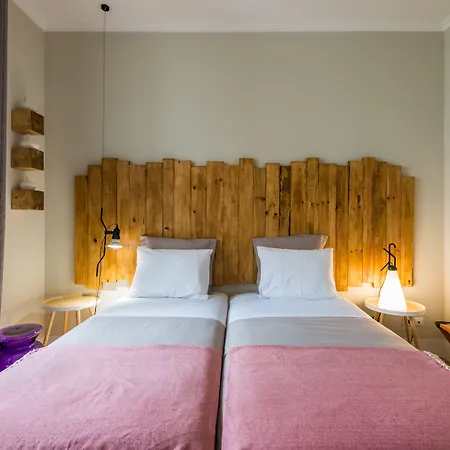 Pensionat 19 Tile Ceramic Concept - By Unlock