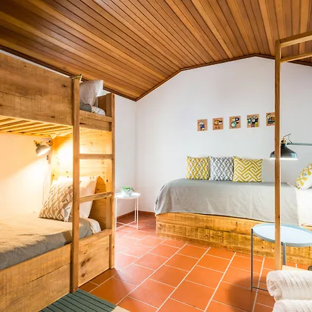 19 Tile Ceramic Concept - By Unlock 4* Caldas Da Rainha