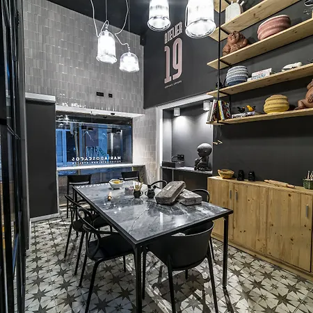 19 Tile Ceramic Concept - By Unlock Casa de hóspedes