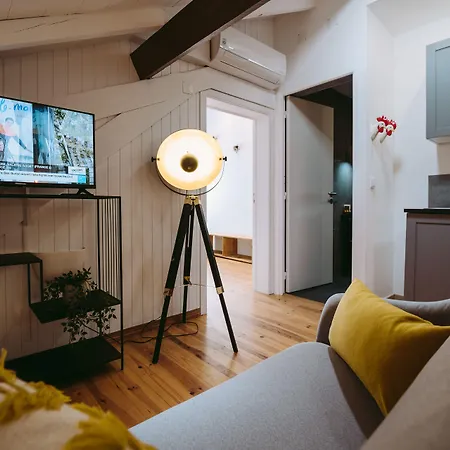 Casa de hóspedes 19 Tile Ceramic Concept - By Unlock