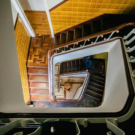 Guest house 19 Tile Ceramic Concept - By Unlock