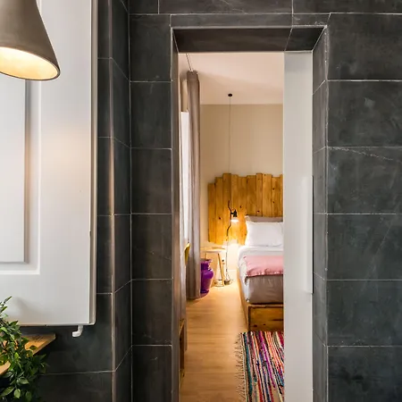Casa de hóspedes 19 Tile Ceramic Concept - By Unlock