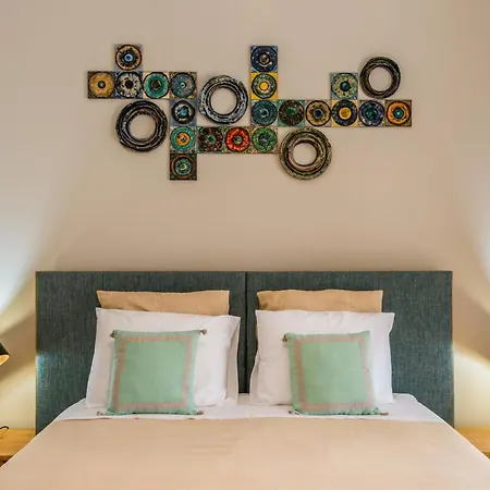 19 Tile Ceramic Concept - By Unlock Guest house