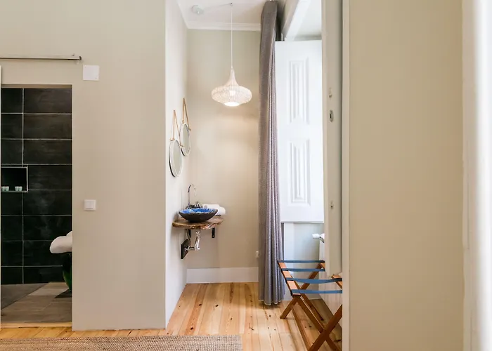 Guest house 19 Tile Ceramic Concept - By Unlock