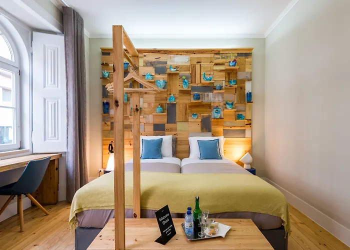 19 Tile Ceramic Concept - By Unlock Guest house Caldas Da Rainha