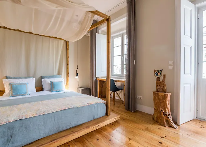 19 Tile Ceramic Concept - By Unlock Guest house Caldas Da Rainha