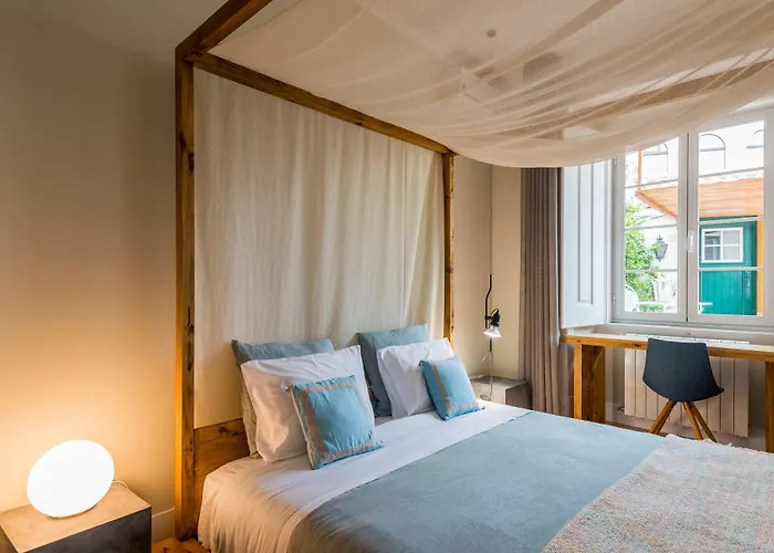 19 Tile Ceramic Concept - By Unlock 4* Caldas Da Rainha