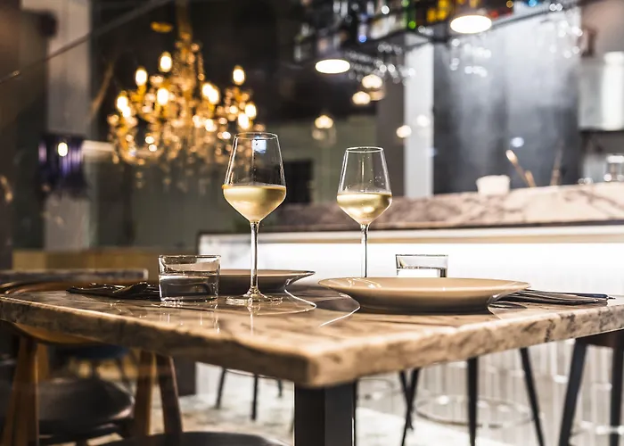 Guest house 19 Tile Ceramic Concept - By Unlock Caldas Da Rainha