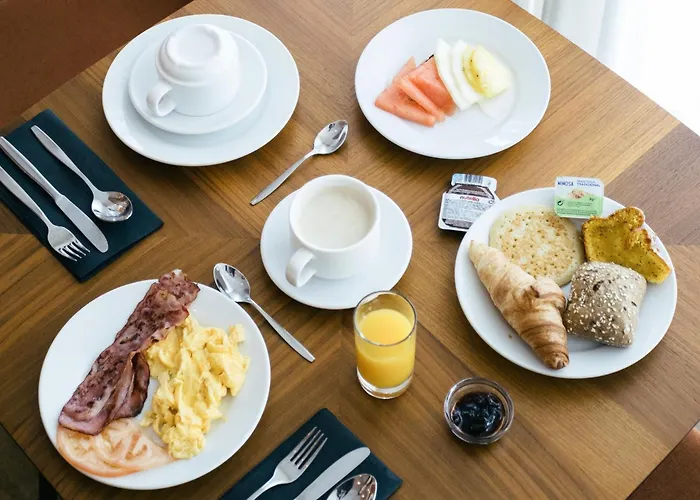 Guest house 19 Tile Ceramic Concept - By Unlock Caldas Da Rainha