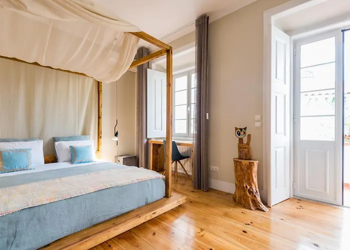 19 Tile Ceramic Concept - By Unlock Guest house Caldas Da Rainha